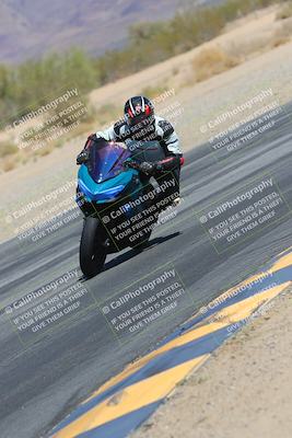 media/Mar-24-2025-Moto Forza (Mon) [[57ce5c5cff]]/3-Beginner Group/Session 3 (Turn 6 Inside)/